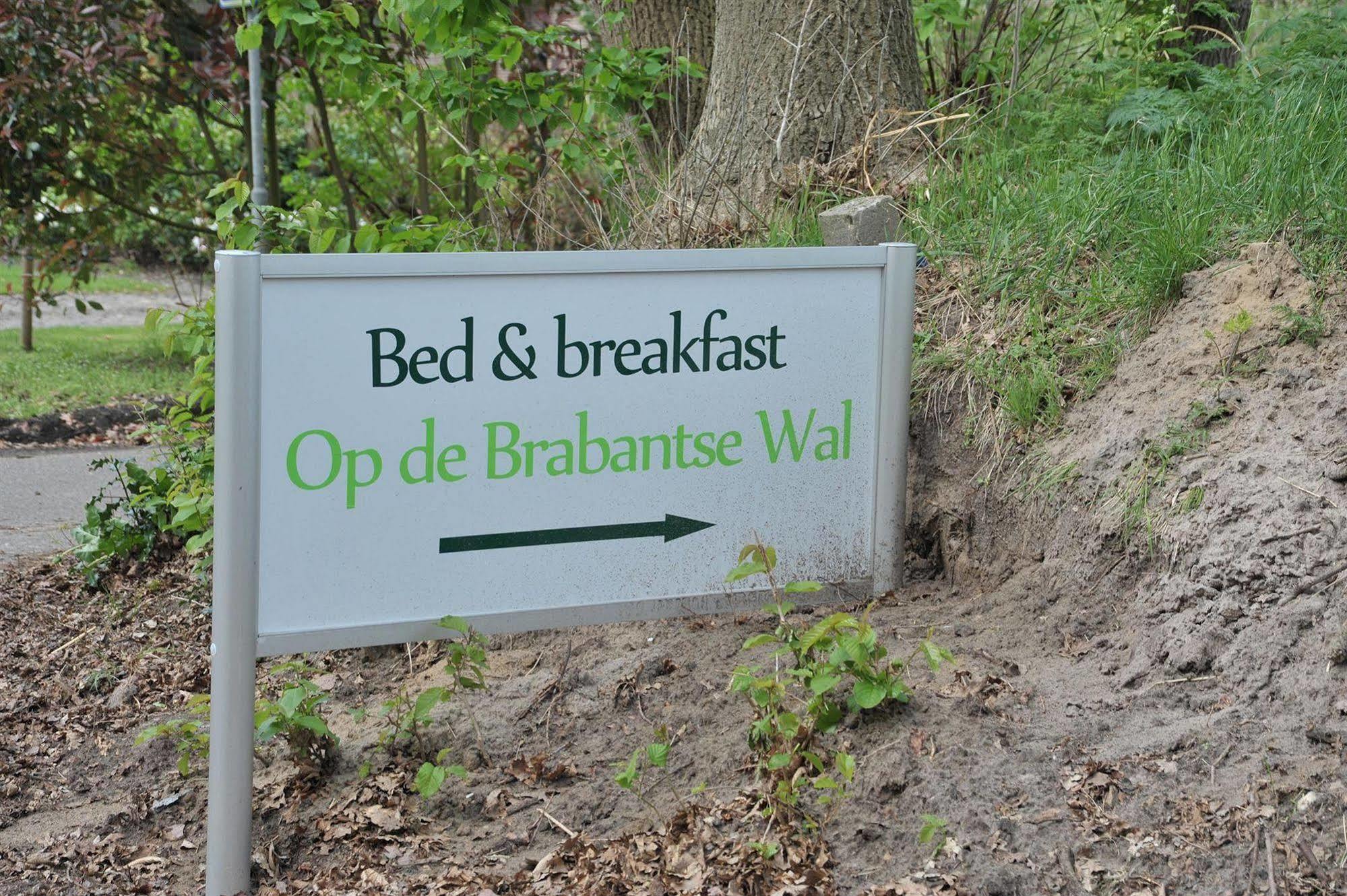 B&B Op De Brabantse Wal Halsteren Exteriör bild