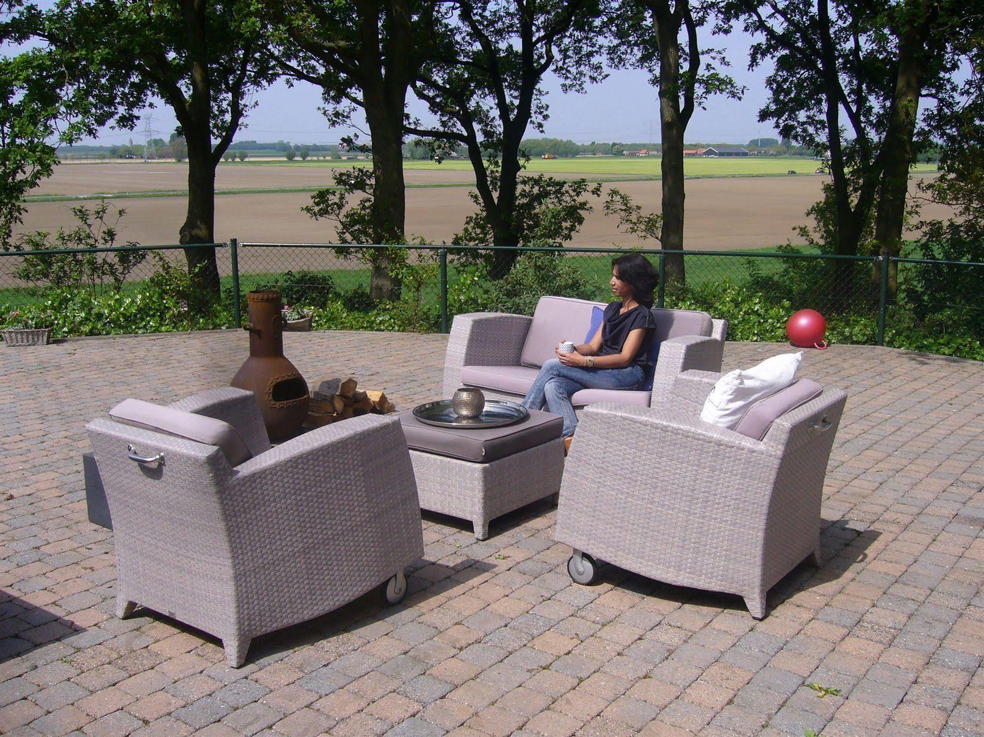 B&B Op De Brabantse Wal Halsteren Exteriör bild